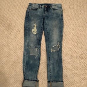 BLANK NYC Distressed denim. Acid washed.